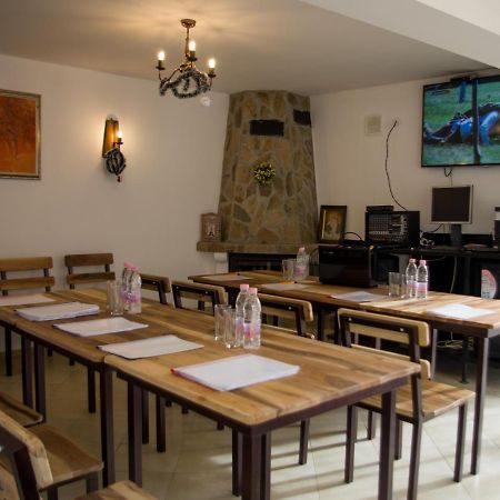 Family Hotel Virgin Ribarica Εξωτερικό φωτογραφία