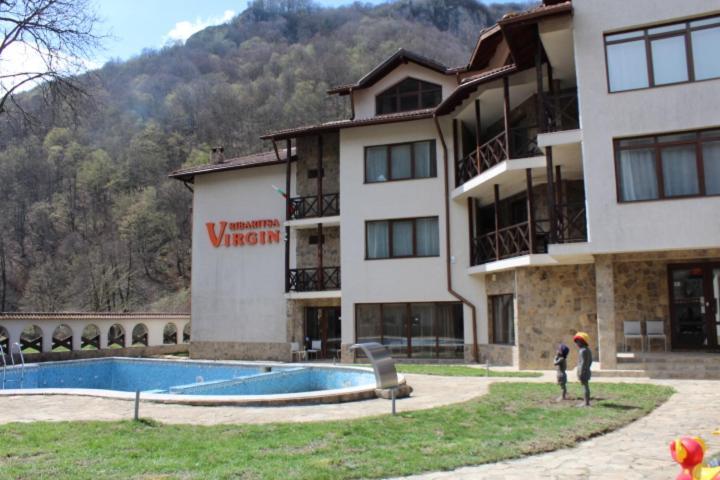 Family Hotel Virgin Ribarica Εξωτερικό φωτογραφία
