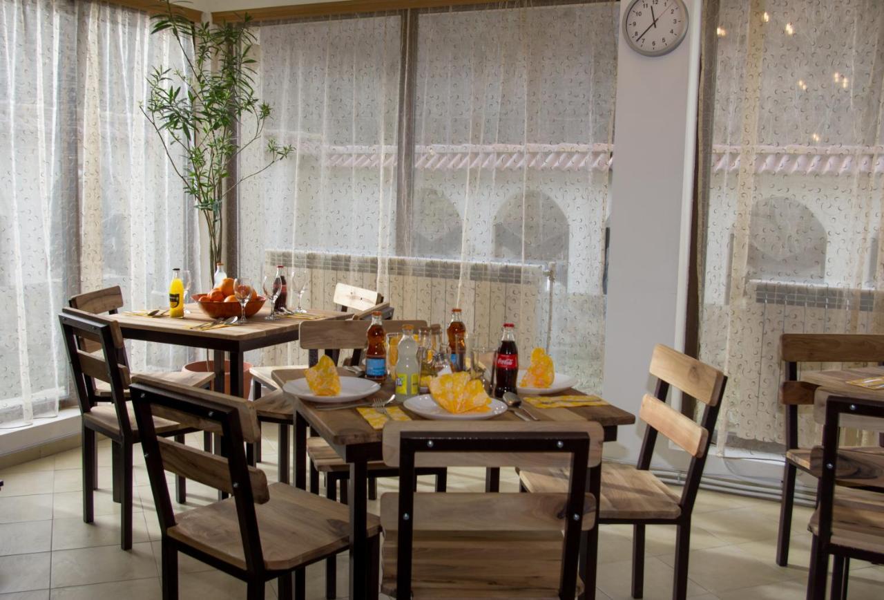 Family Hotel Virgin Ribarica Εξωτερικό φωτογραφία