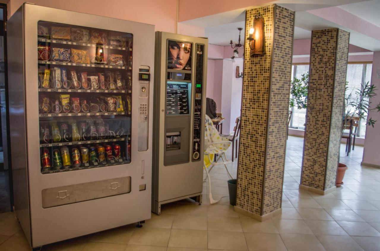 Family Hotel Virgin Ribarica Εξωτερικό φωτογραφία